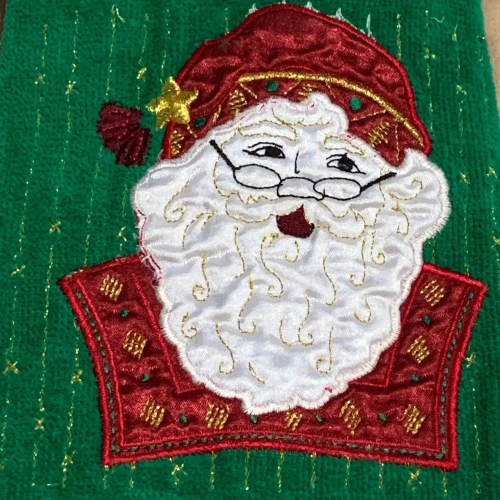 3/$10🔥Santa hand towel set.